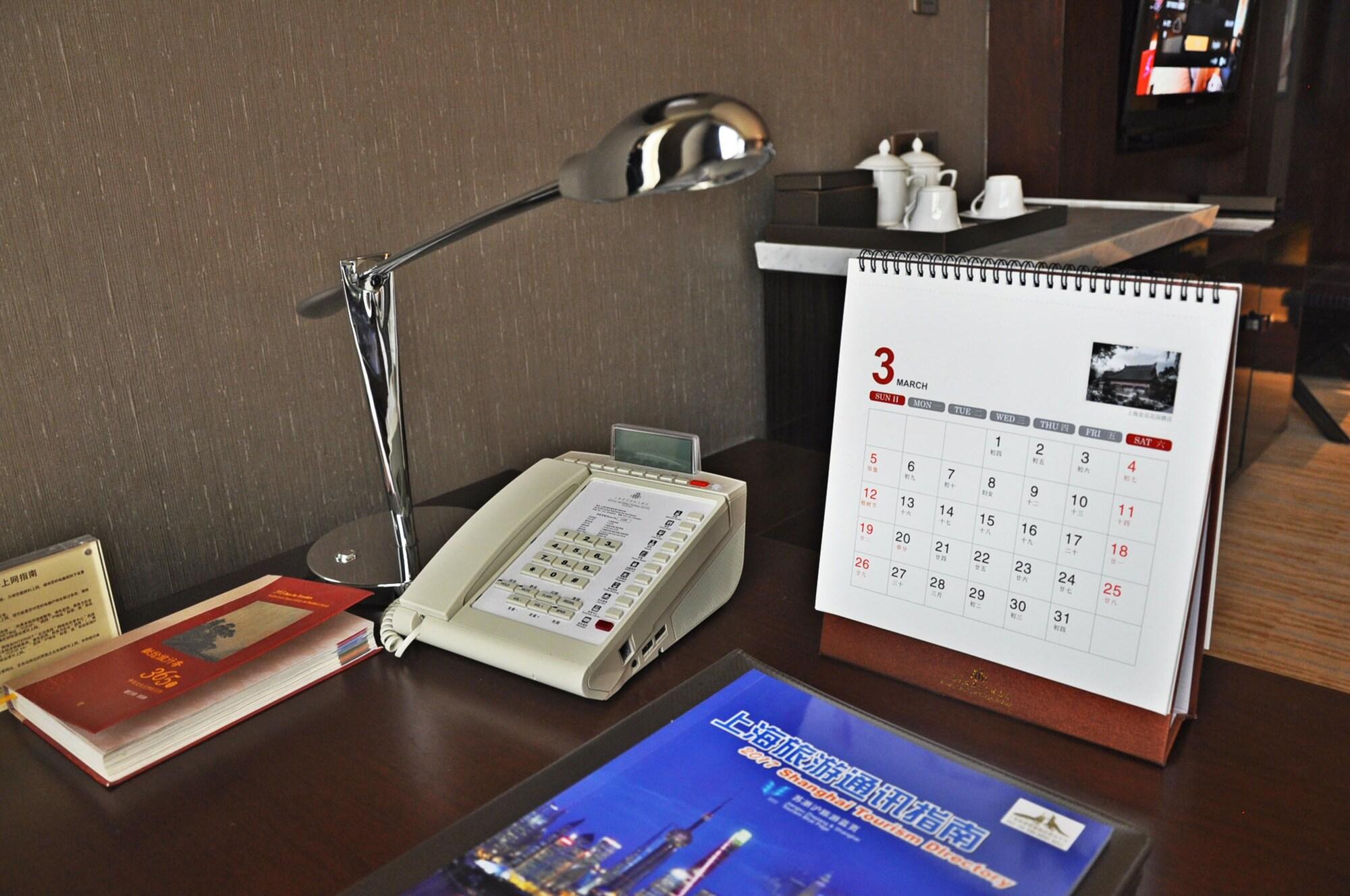 Royal International Hotel Shanghai - Pudong International Airport Exterior photo